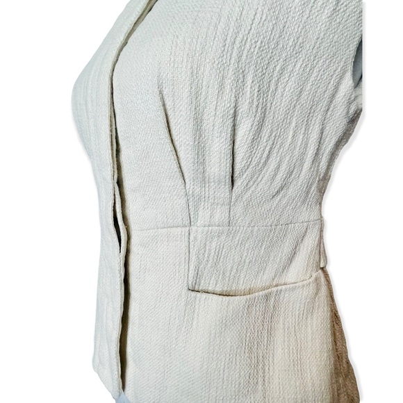 J. Crew Beige Tweed Capped Sleeves Popover Top. Size 2 - Picture 5 of 12